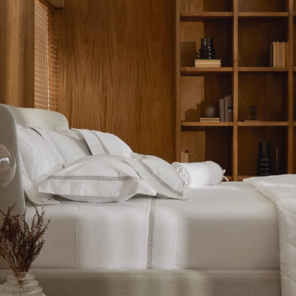 Bedding Kit 1000 Thread Thread Satin 100% Egyptian Cotton Mirtina White/Legno - Sheets + Pillowcases + Duvet